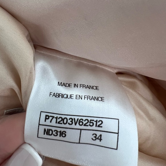 Authentic CHANEL Skirt - Size 34 - Like New - Picture 8 of 9